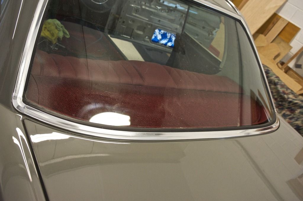 w114interior1_zps5qg4lea1.jpg