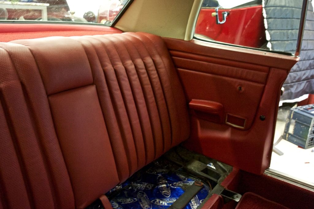 w114interior8_zpslekltrpx.jpg