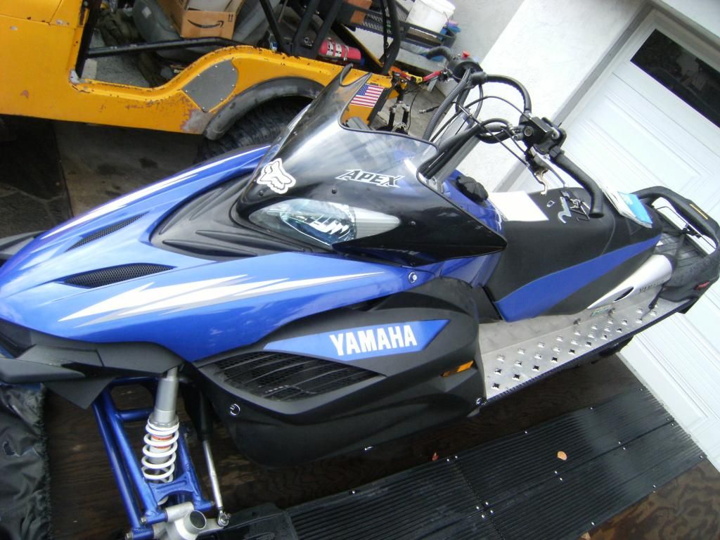 Yamaha2007_trailer012_zpsf449f769.jpg