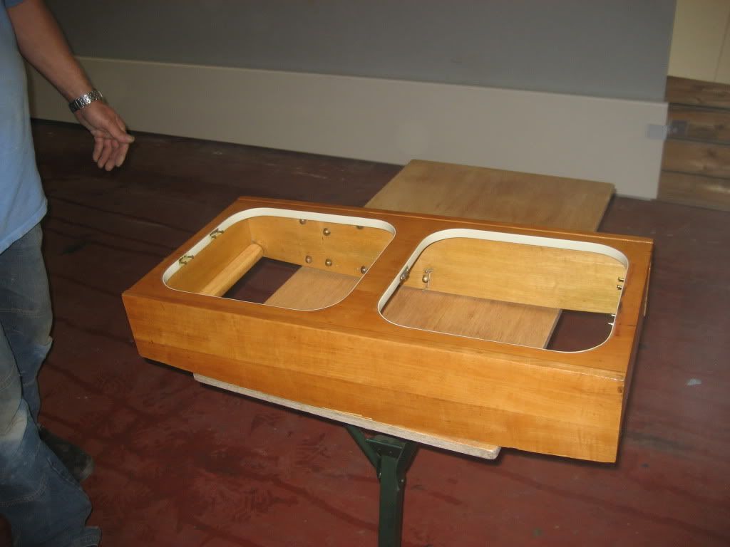 Image may have been reduced in size. Click image to view fullscreen.