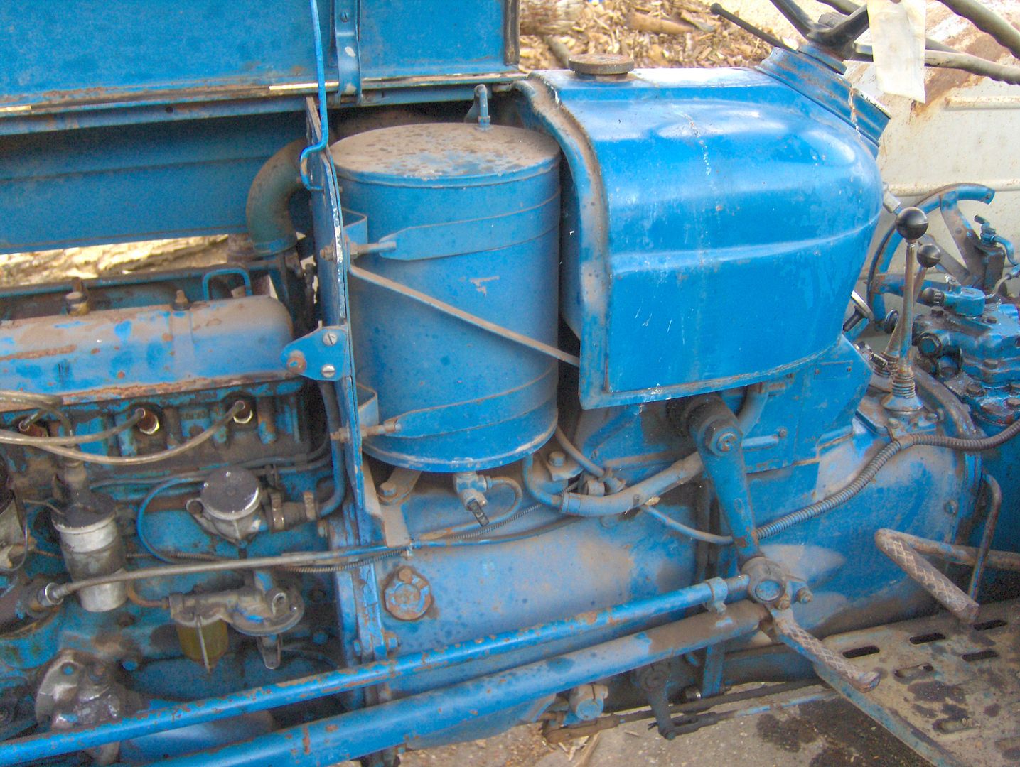 The Fordson Tractor Pages Forum • View topic Petrol Identification