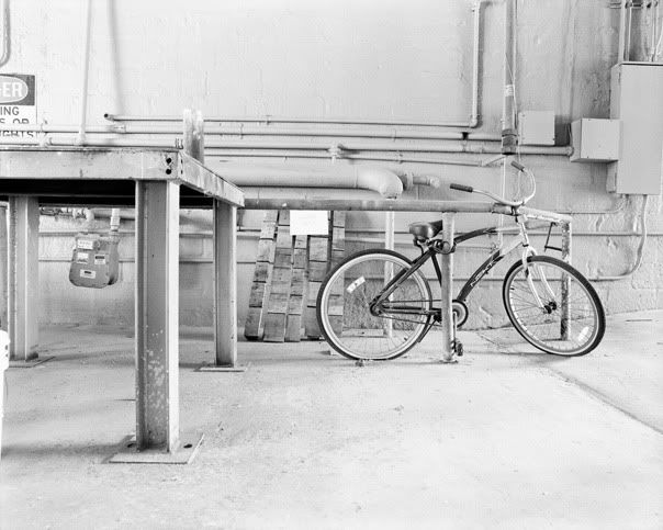 IMAGE: http://i407.photobucket.com/albums/pp155/kauffmanV36/Bakehouse/Untitlgtred-8.jpg