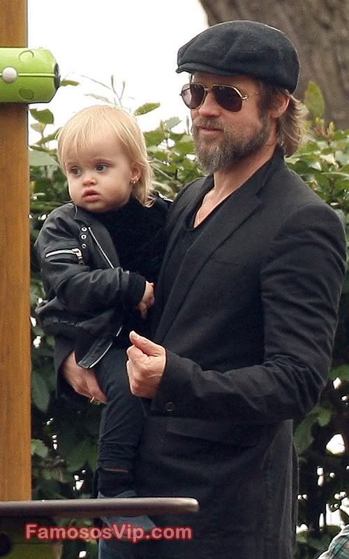 brad pitt and angelina jolie twins 2011. Brad Pitt amp; Angelina Jolie#39;s