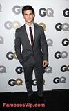 th 25 1 Taylor Lautner en la Fiesta Hombre del Año por GQ.