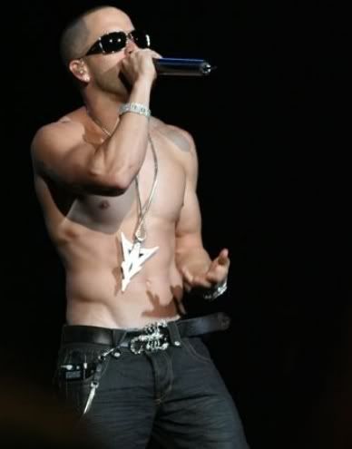 Yandel-sin-camisa-wisin-y-yandel-80
